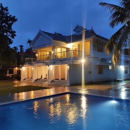 Riveria Portico Villa North Paravur Eksteriør bilde